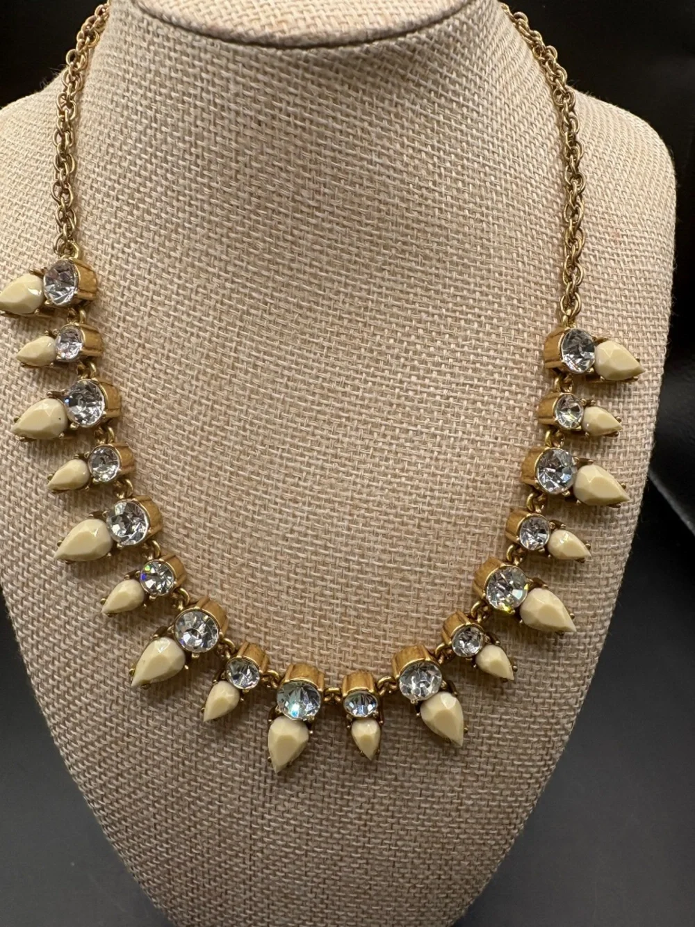 J Crew Clear Crystal Creme Beaded Teardrop Necklace NWT - Picture 2 of 6